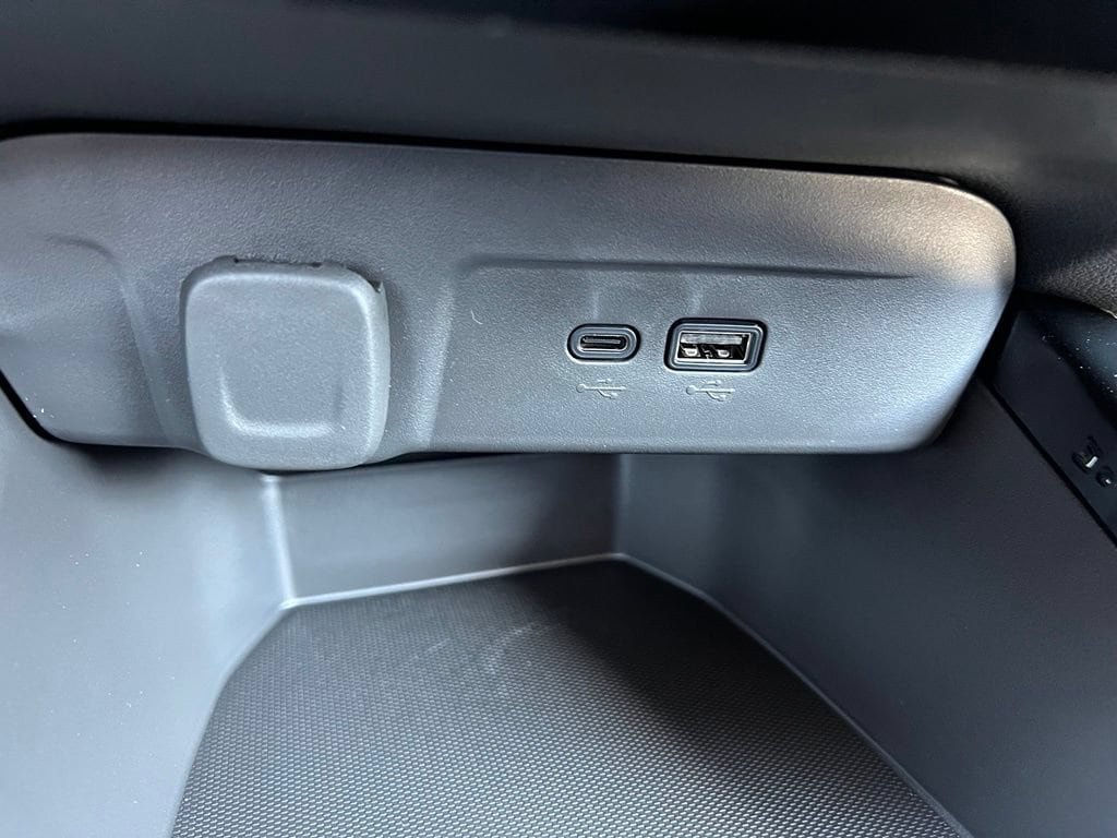 2026 Chevrolet Trax LT - Photo 36