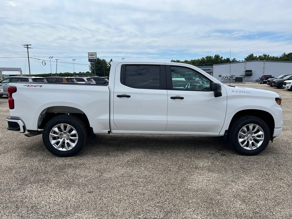 2026 Chevrolet Silverado 1500 Custom - Photo 8