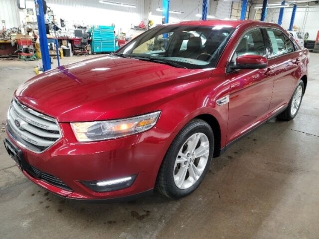 Used 2014 Ford Taurus SEL Sedan