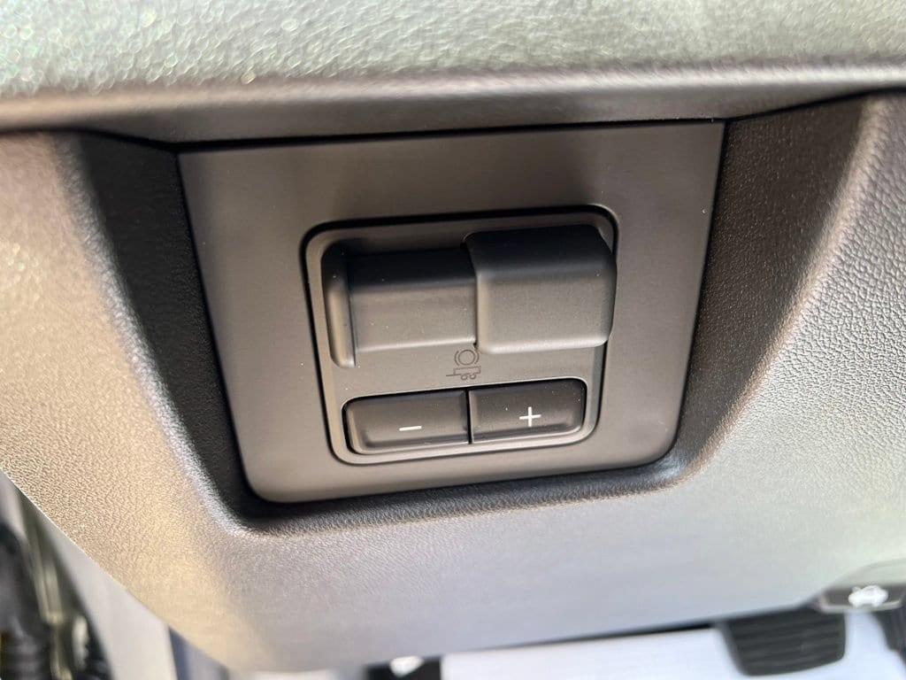 2026 Chevrolet Colorado LT - Photo 30