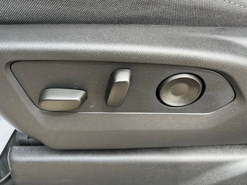 2026 Chevrolet Silverado 1500 Custom - Photo 24