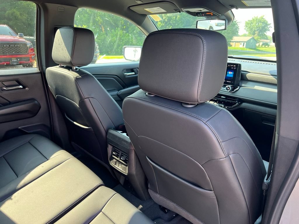 2026 Chevrolet Colorado LT - Photo 14