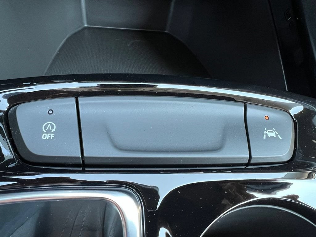 2026 Chevrolet Trax LT - Photo 35