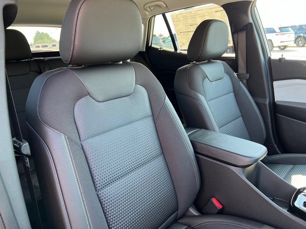 2026 Chevrolet Trax LT - Photo 10