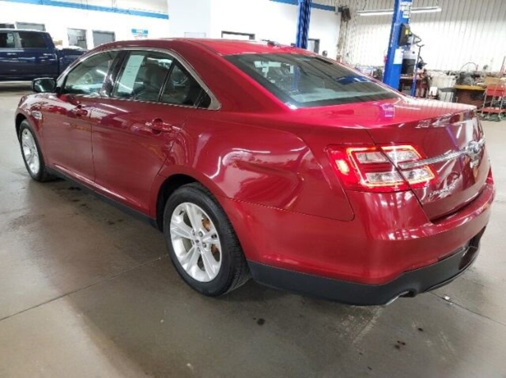 Used 2014 Ford Taurus SEL Sedan