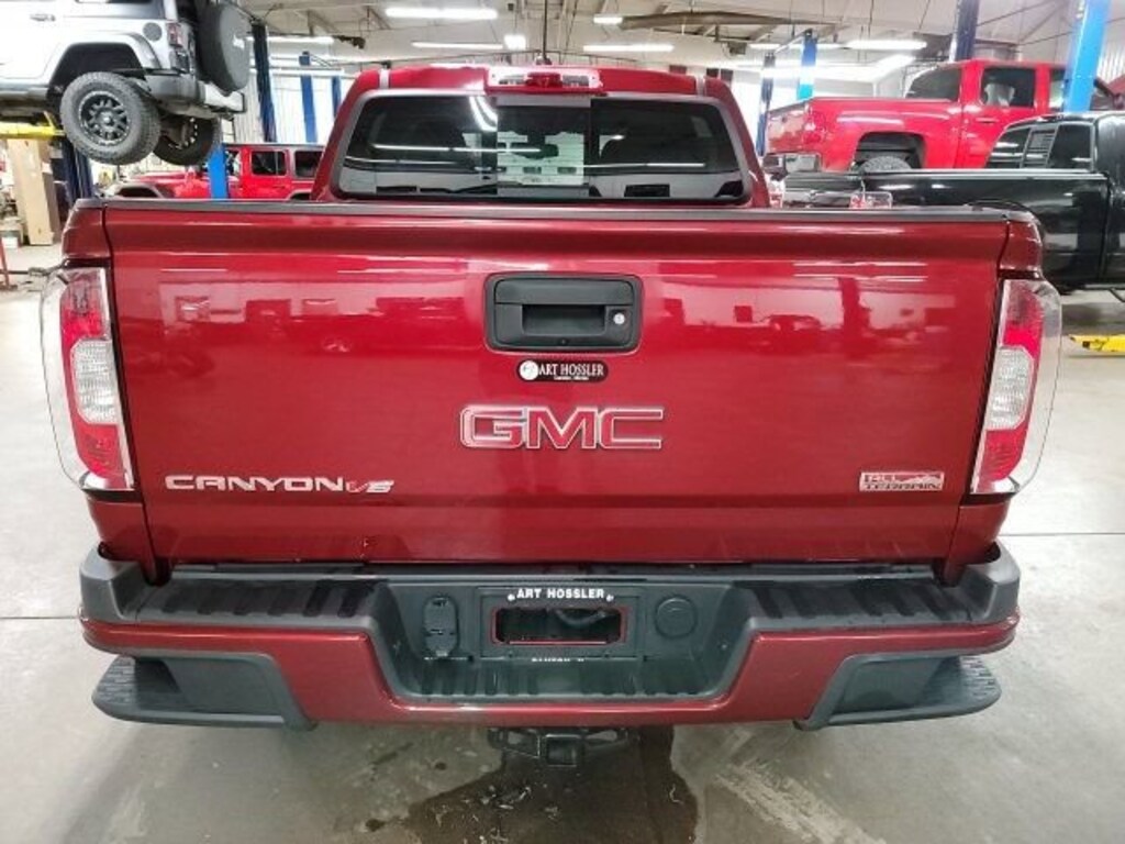Used 2018 GMC Canyon 4WD All Terrain w/Cloth 4WD Crew Cab 128.3 All Terrain w/Cloth