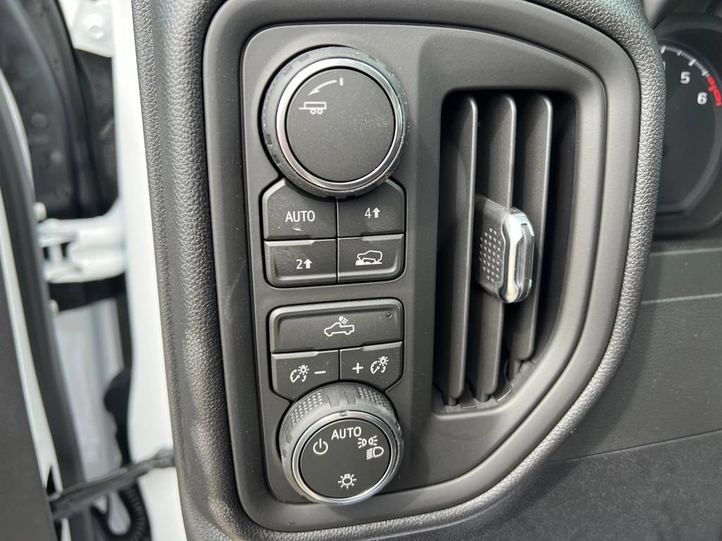 2026 Chevrolet Silverado 1500 Custom - Photo 29