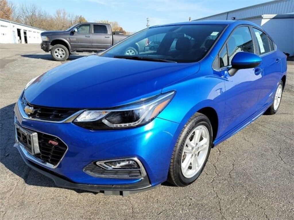 Used 2017 Chevrolet Cruze LT Sedan