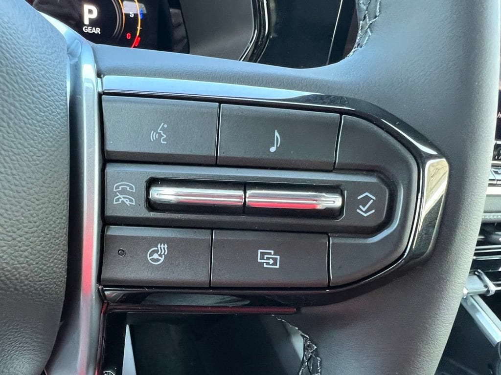 2026 Chevrolet Colorado LT - Photo 39