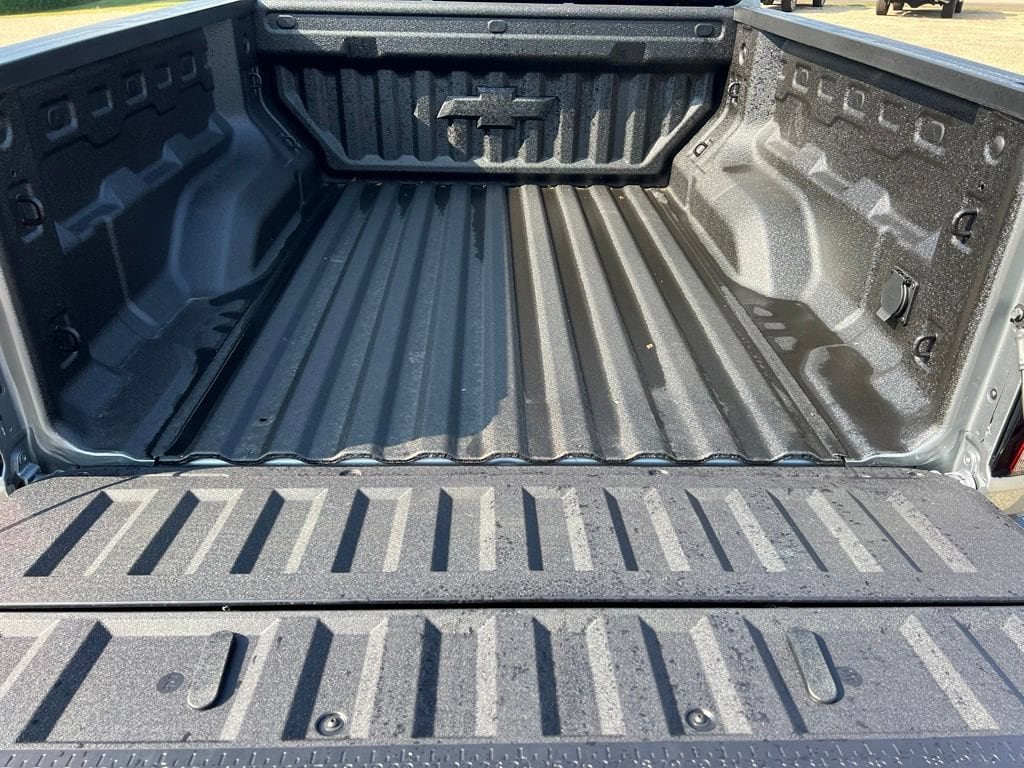 2026 Chevrolet Colorado LT - Photo 16