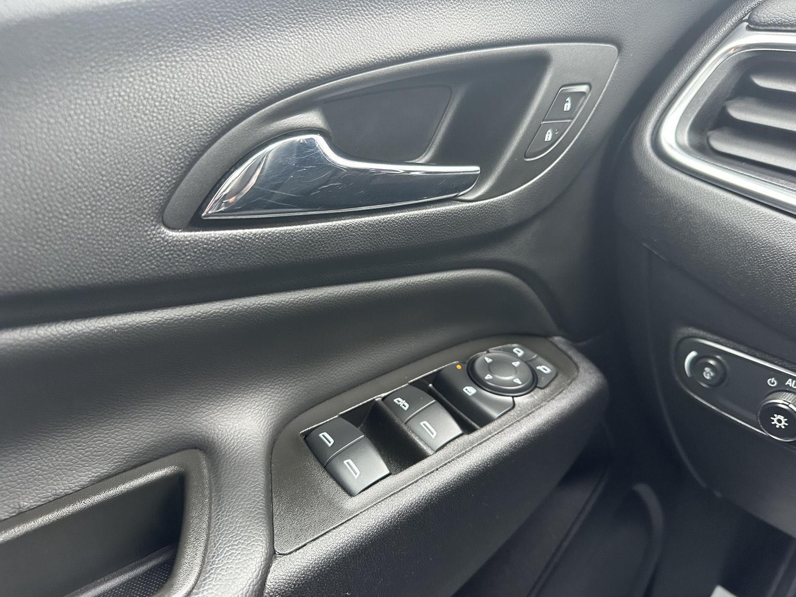 2024 Chevrolet Equinox LT - Photo 51