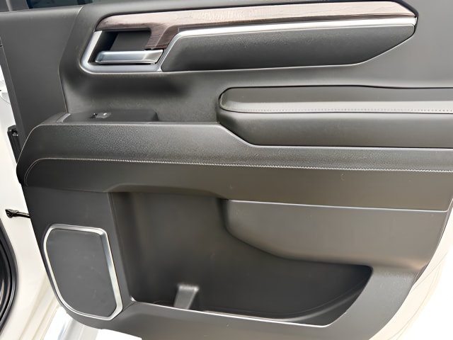 2024 Chevrolet Silverado 2500HD LTZ - Photo 13