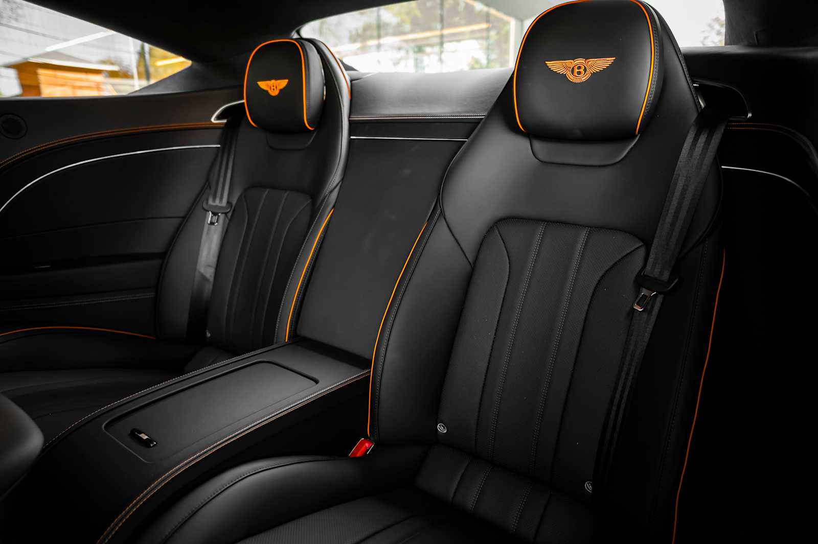 2025 Bentley Continental GT Black Edition - Photo 47