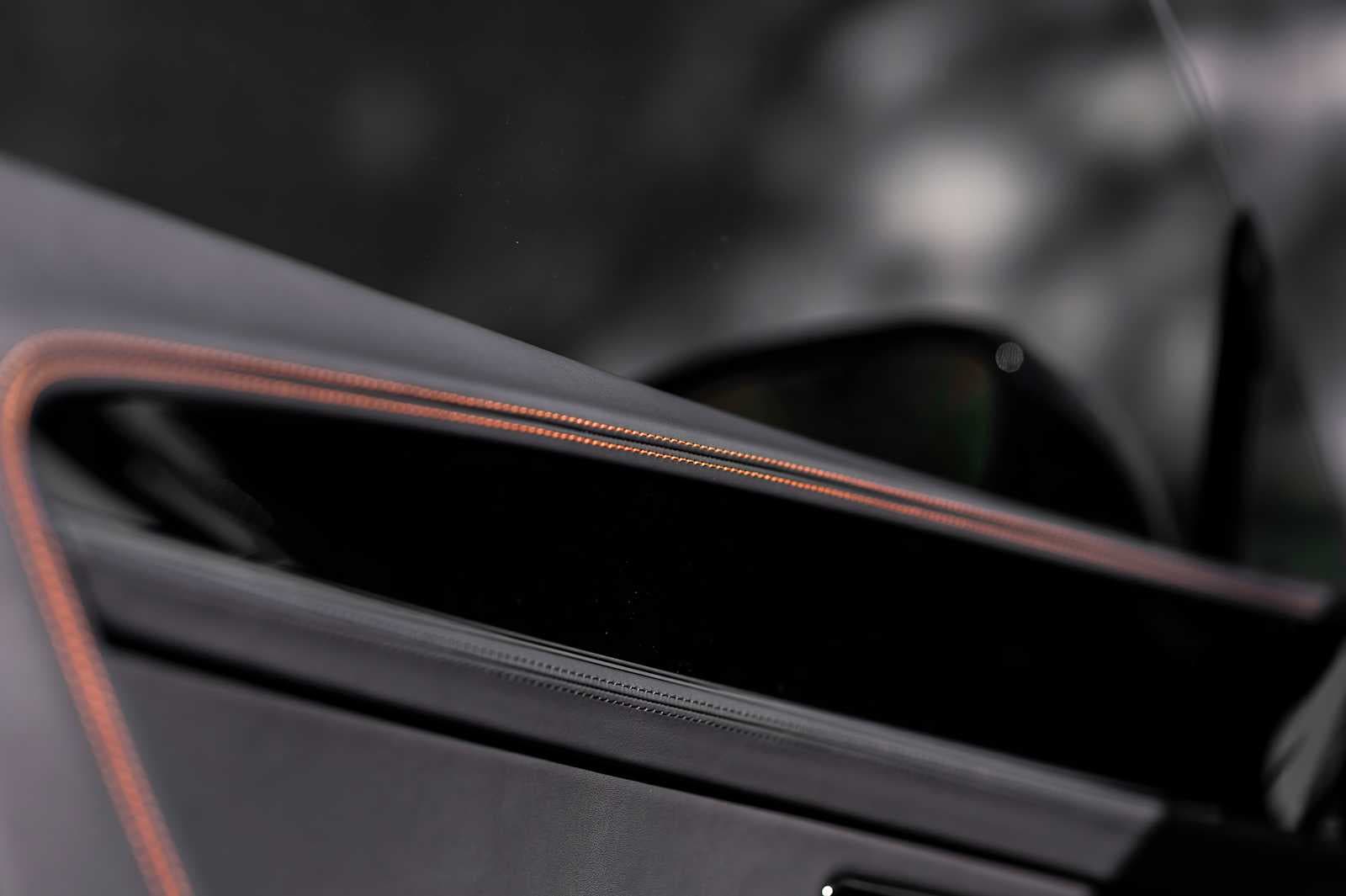 2025 Bentley Continental GT Black Edition - Photo 24