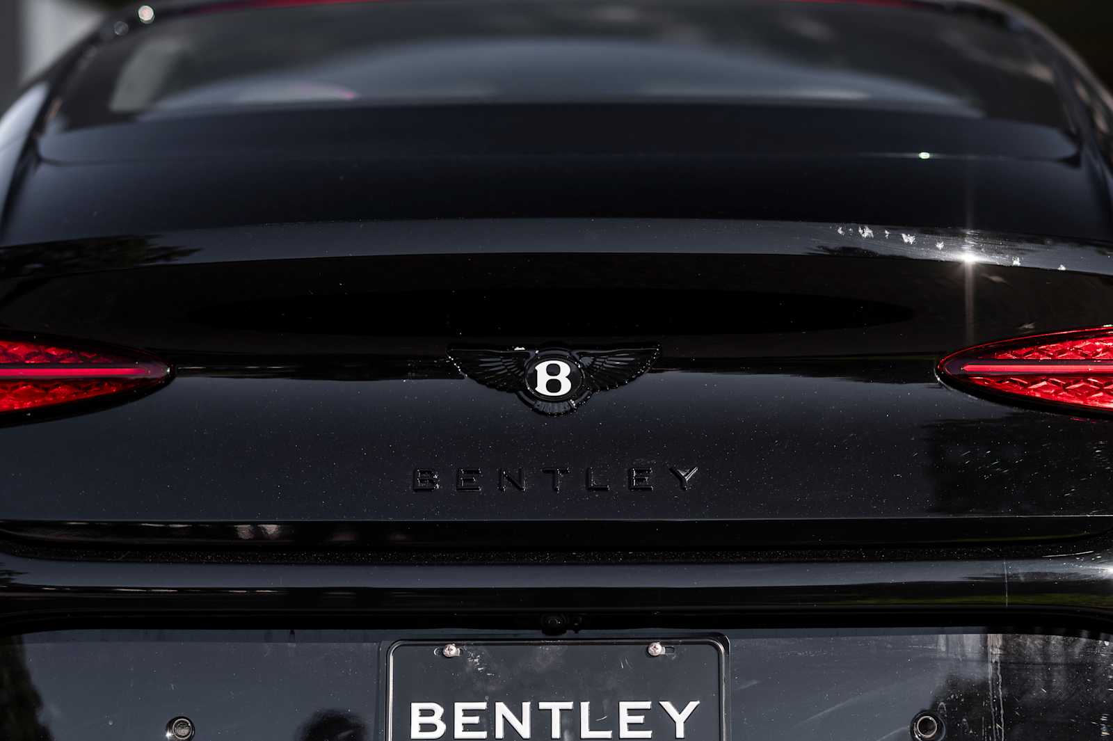 2025 Bentley Continental GT Black Edition - Photo 11