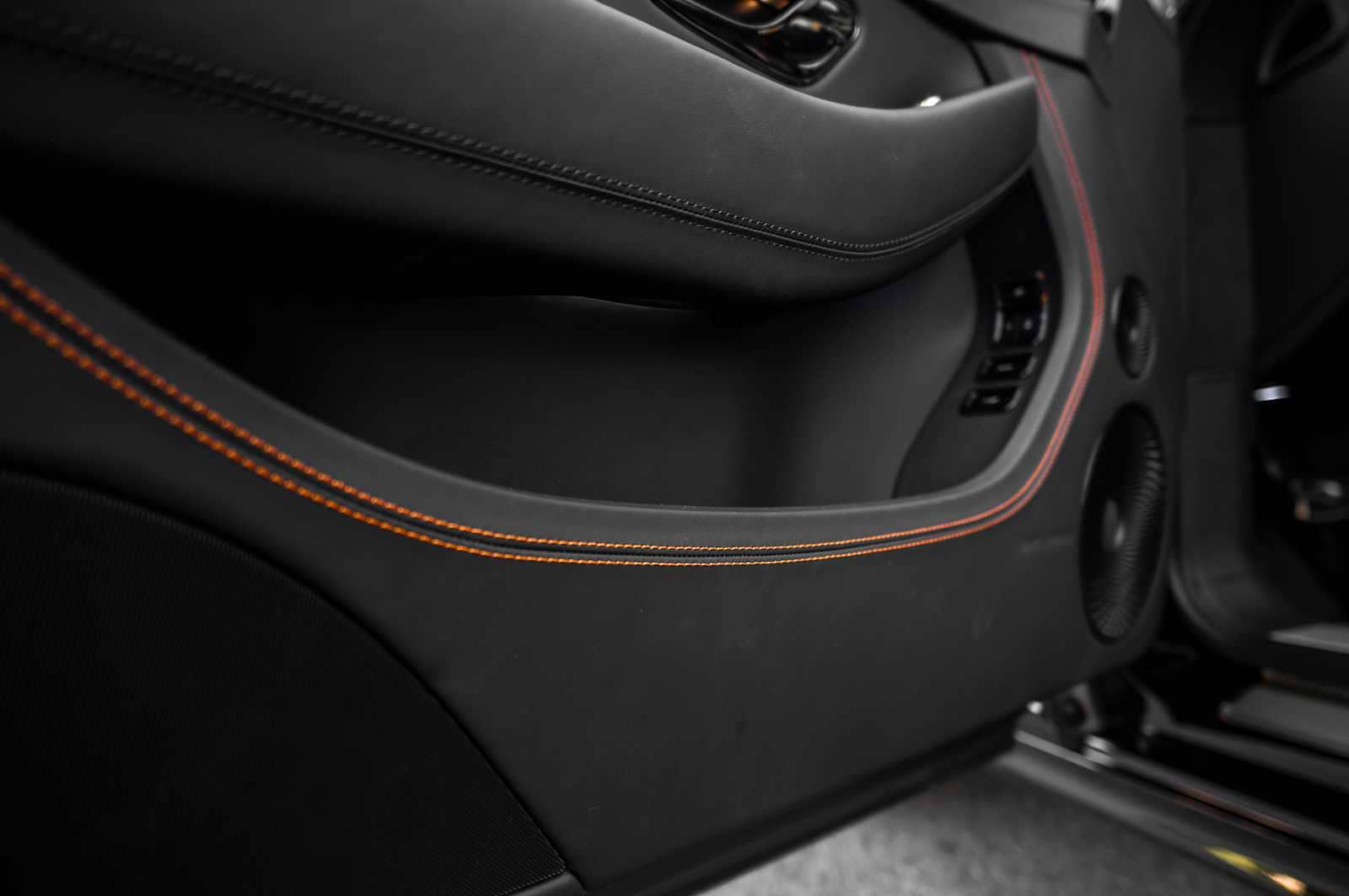 2025 Bentley Continental GT Black Edition - Photo 26