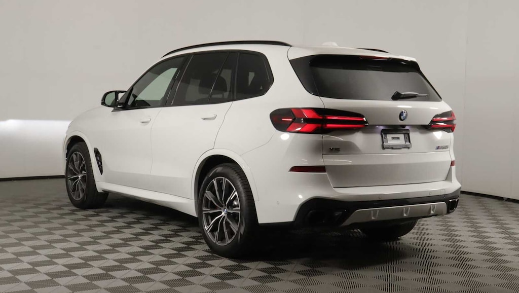 New 2026 BMW X5 M60i SUV