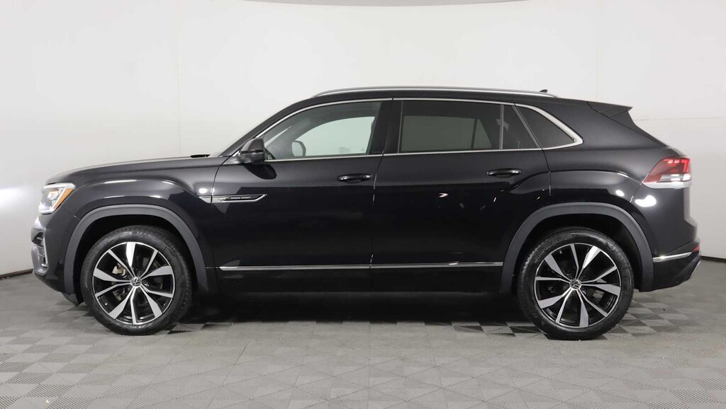 Used 2024 Volkswagen Atlas Cross Sport 2.0T SEL Premium R-Line SUV