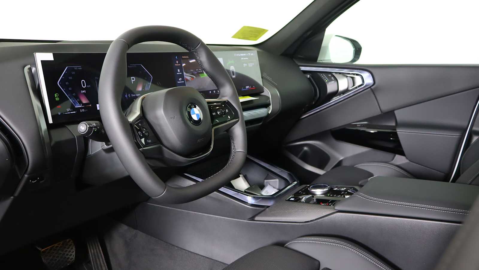 2026 BMW X3 30 - Photo 14