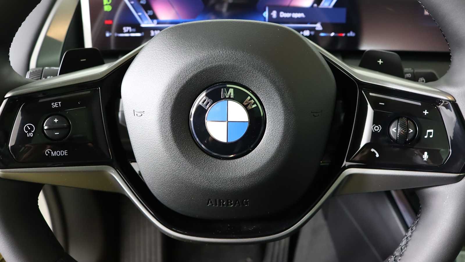 2026 BMW X3 30 - Photo 18