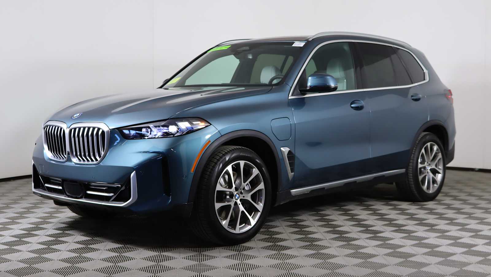 New 2026 BMW X5 xDrive50e xDrive50e SUV