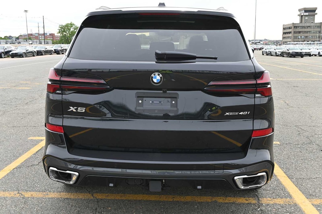 New 2026 BMW X5 xDrive40i SUV