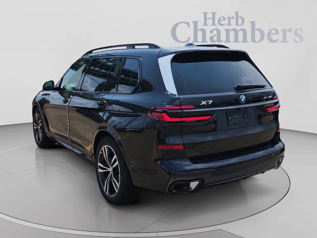 New 2027 BMW X7 xDrive40i SUV