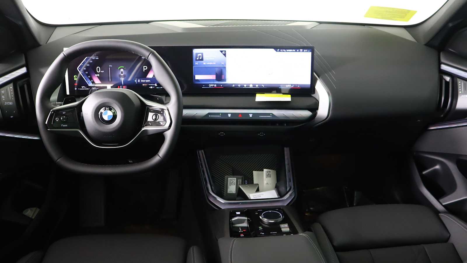 2026 BMW X3 30 - Photo 25