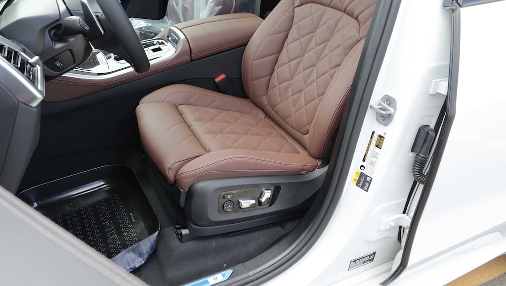 New 2026 BMW X5 PHEV xDrive50e SUV