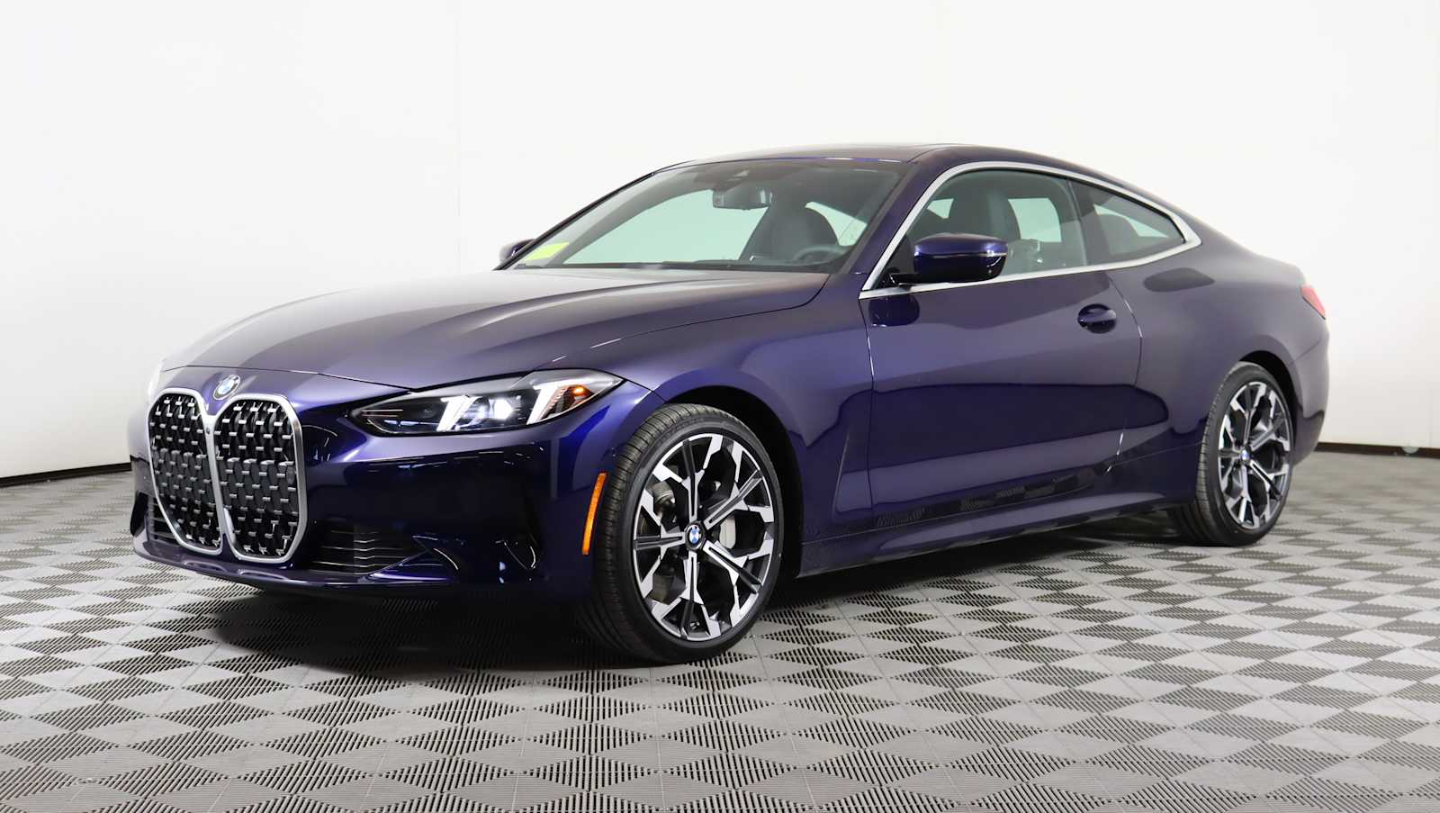 2026 BMW 4 Series 430i - Photo 2