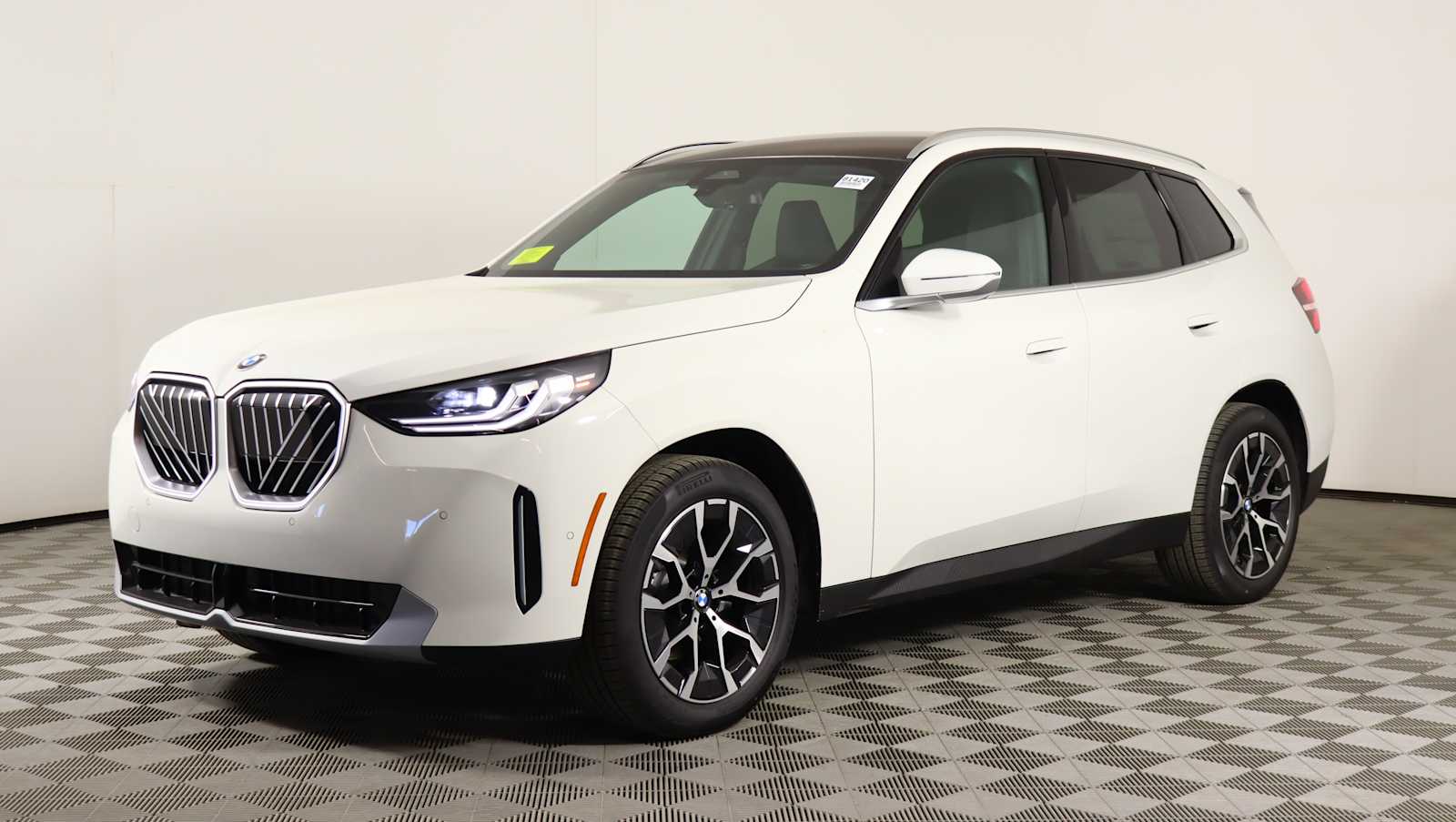 2026 BMW X3 30 - Photo 3