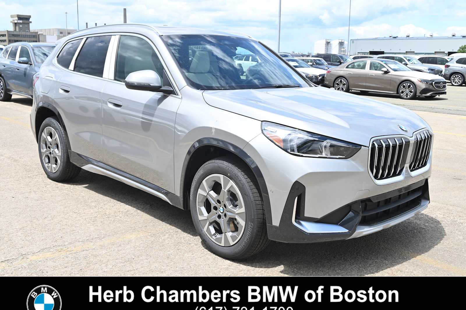 2026 BMW X1 28i