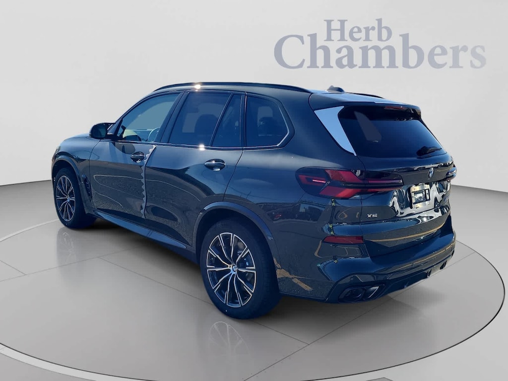 New 2026 BMW X5 M60i SUV