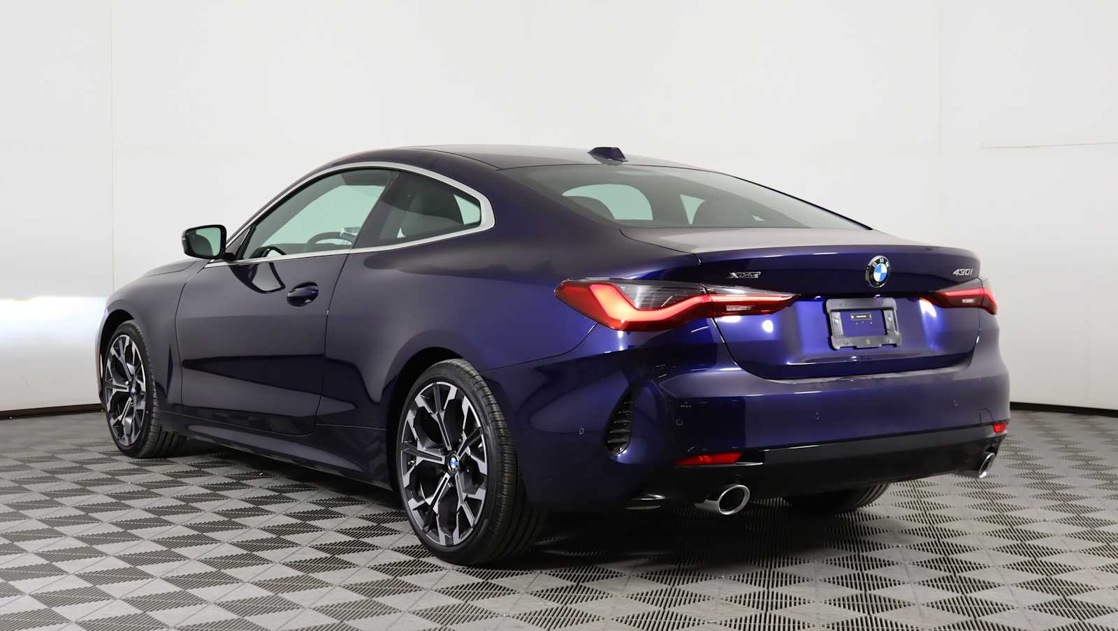 2026 BMW 4 Series 430i - Photo 3