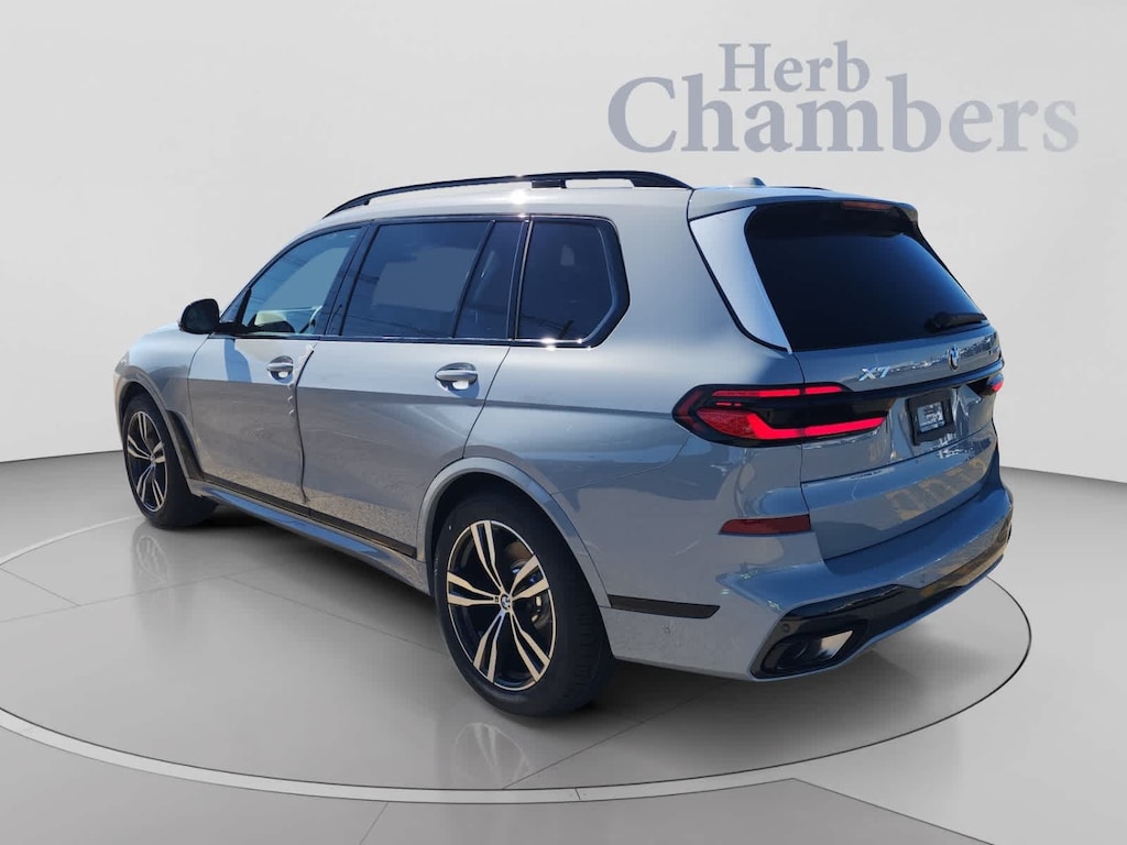 New 2027 BMW X7 xDrive40i SUV