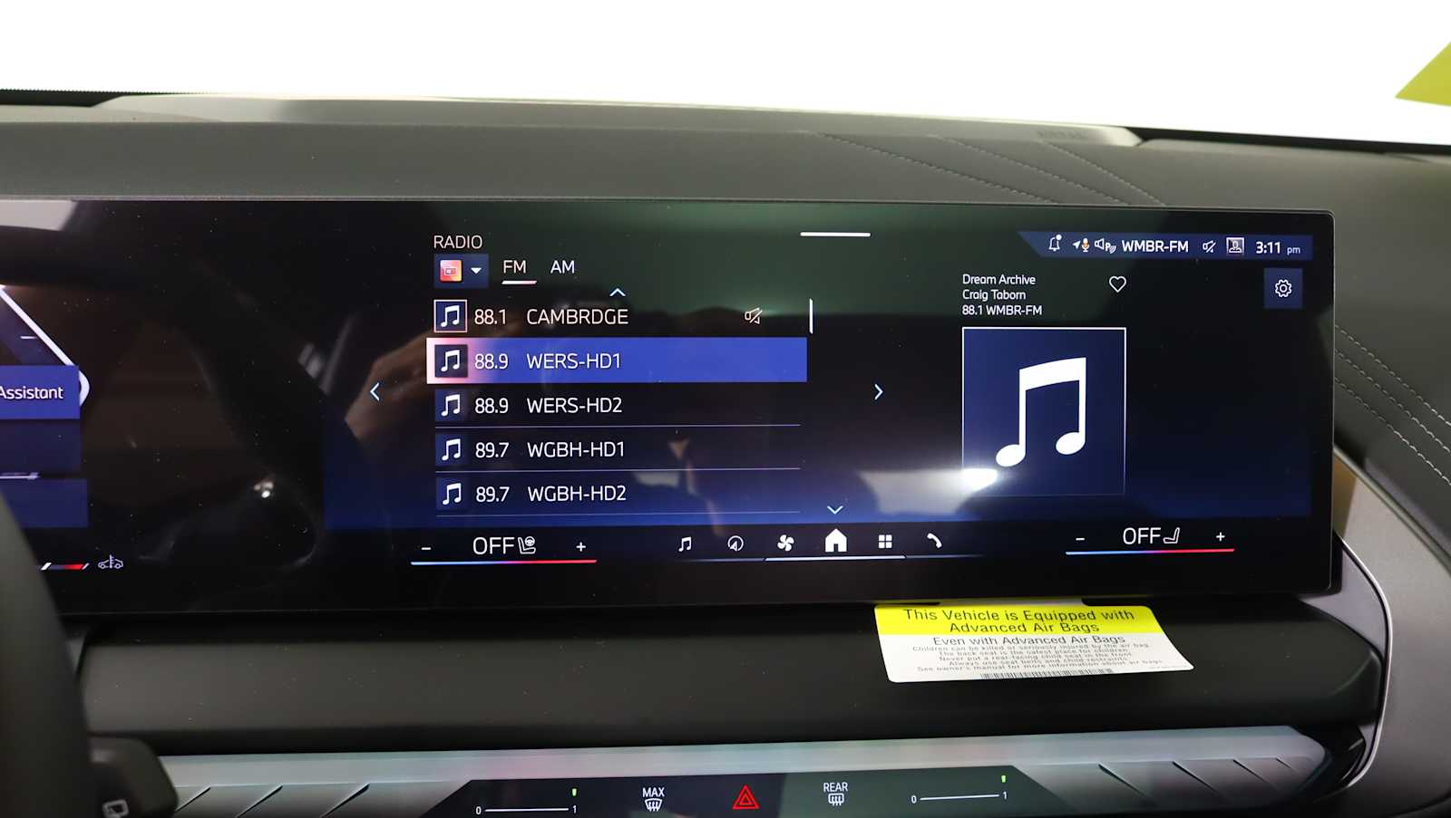 2026 BMW X3 30 - Photo 21