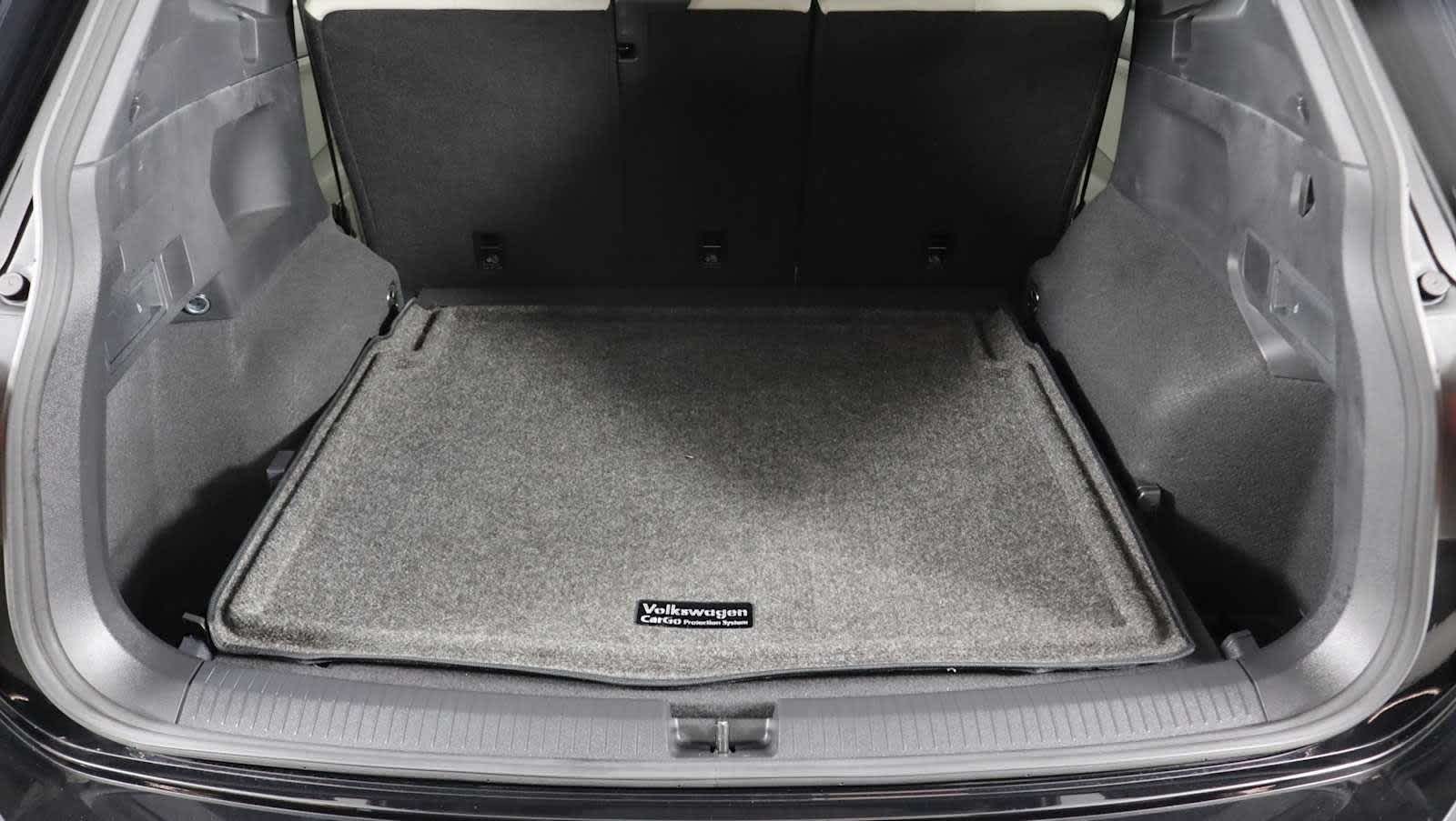 Used 2024 Volkswagen Tiguan 2.0T SE R-Line Black SUV