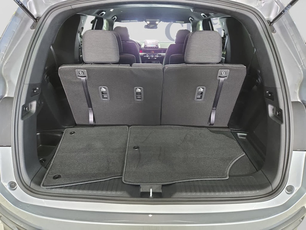 Used 2025 Honda Pilot Sport SUV