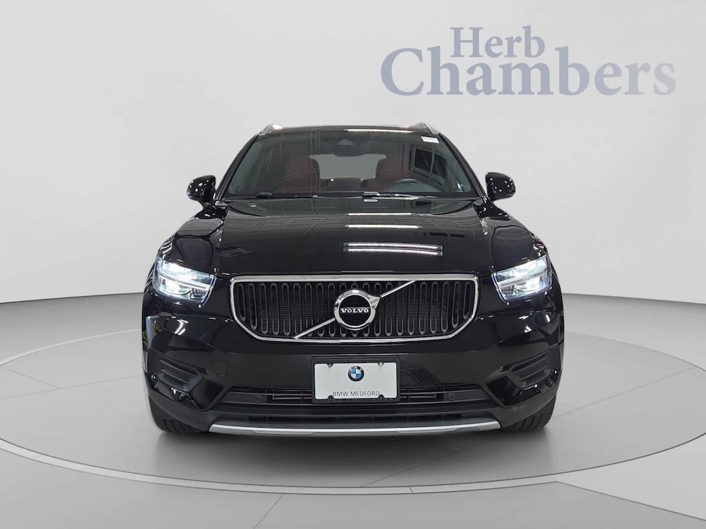 Used 2020 Volvo XC40 T5 Momentum SUV