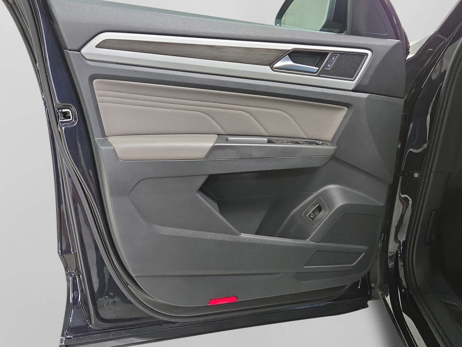 2023 Volkswagen Atlas SE w/Tech - Photo 14