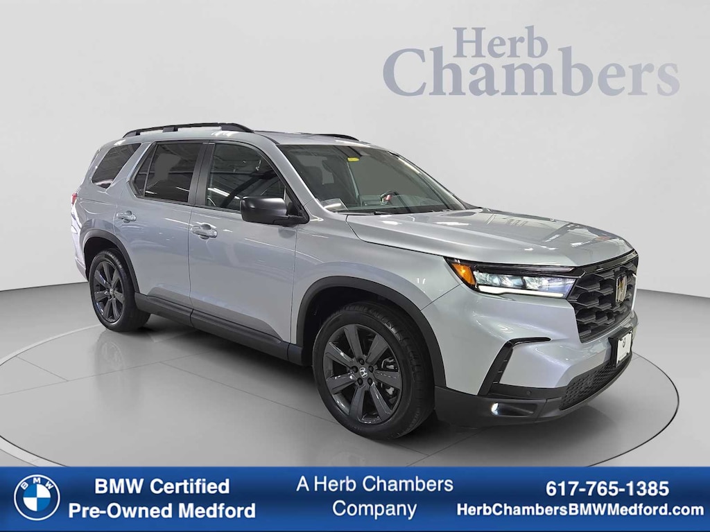 Used 2025 Honda Pilot Sport SUV