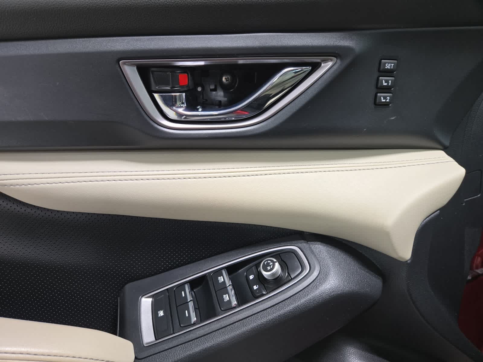 2019 Subaru Ascent Limited - Photo 14