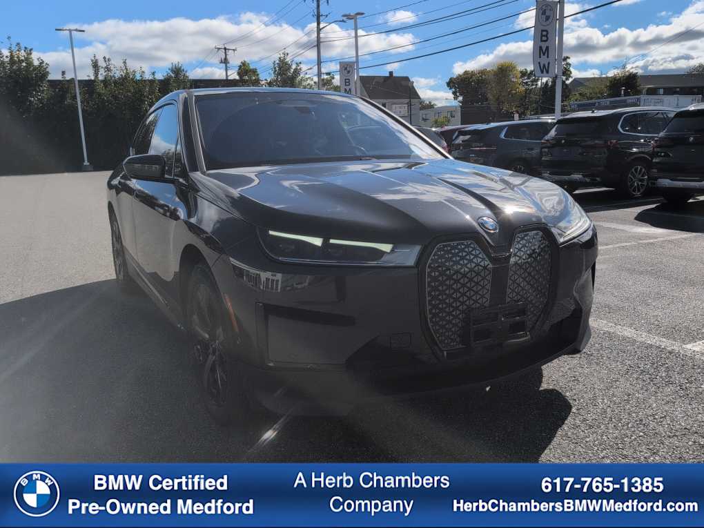 BMW iX