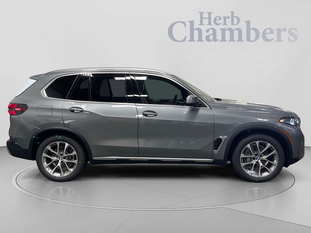 New 2026 BMW X5 xDrive40i SUV