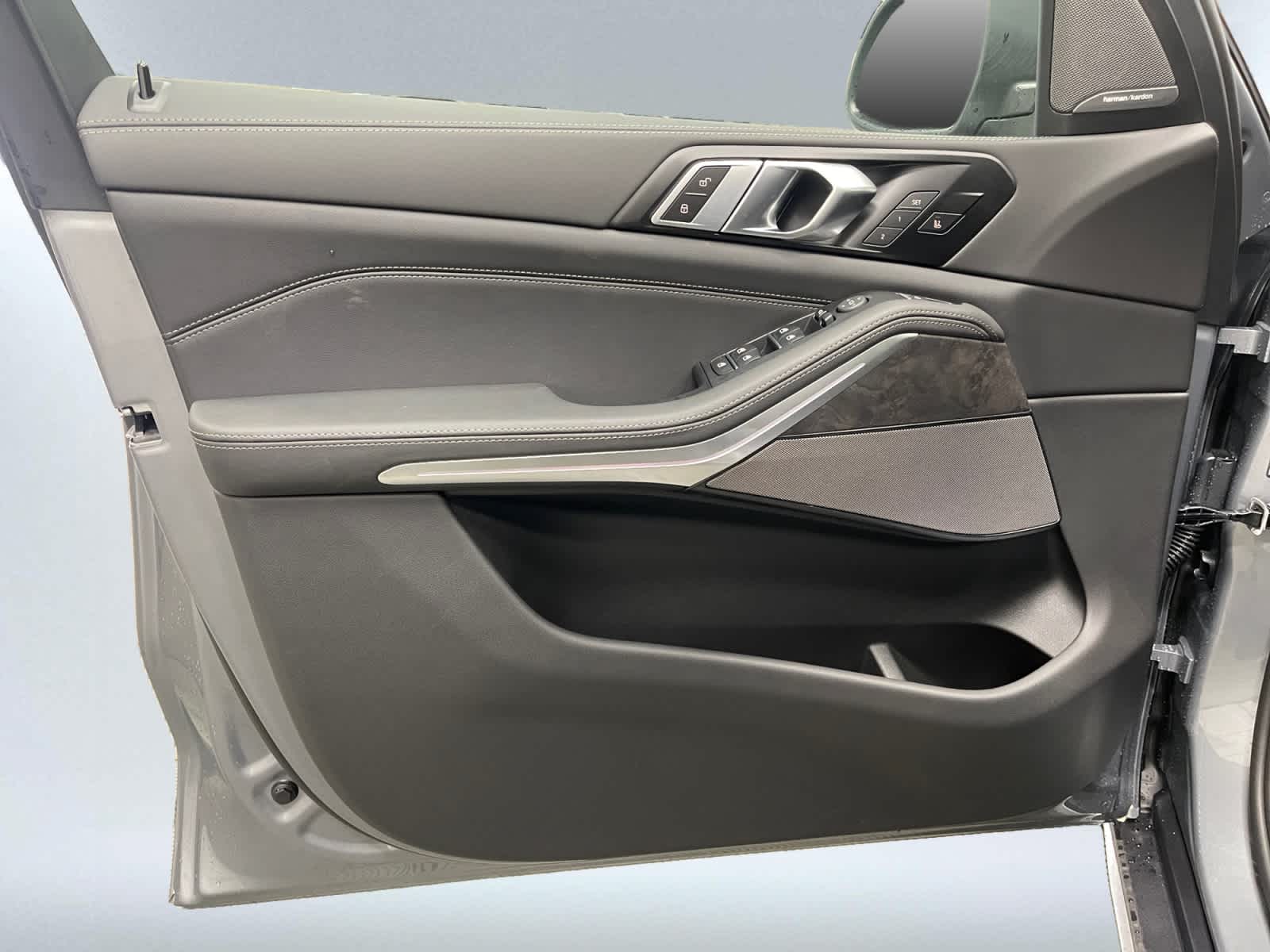 2026 BMW X5 40i - Photo 11