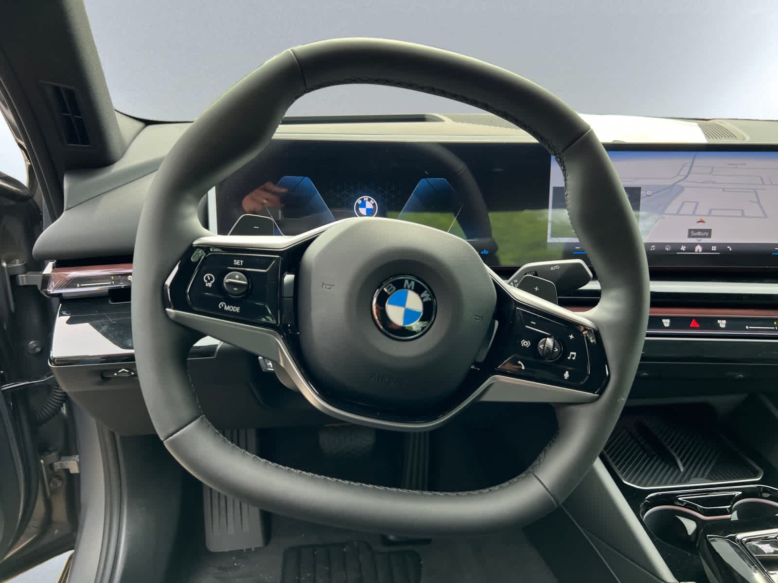 2027 BMW 5 Series 530i - Photo 5
