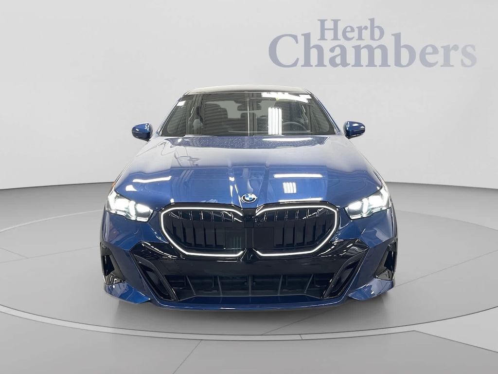 New 2027 BMW 550e 550e xDrive Sedan