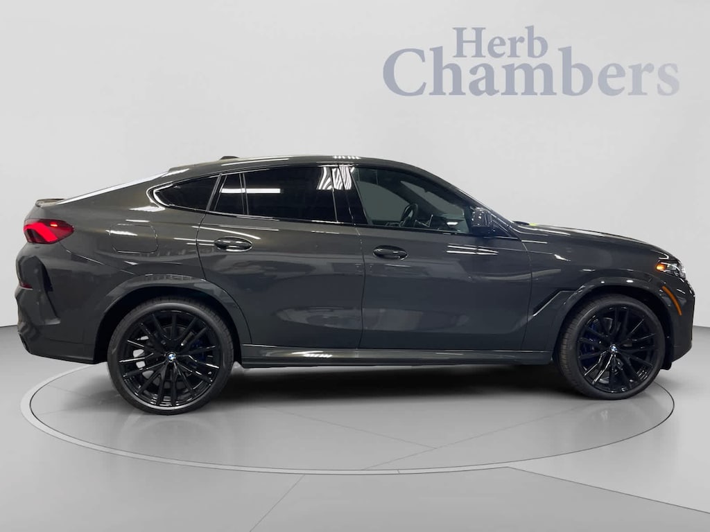 New 2027 BMW X6 xDrive40i SUV