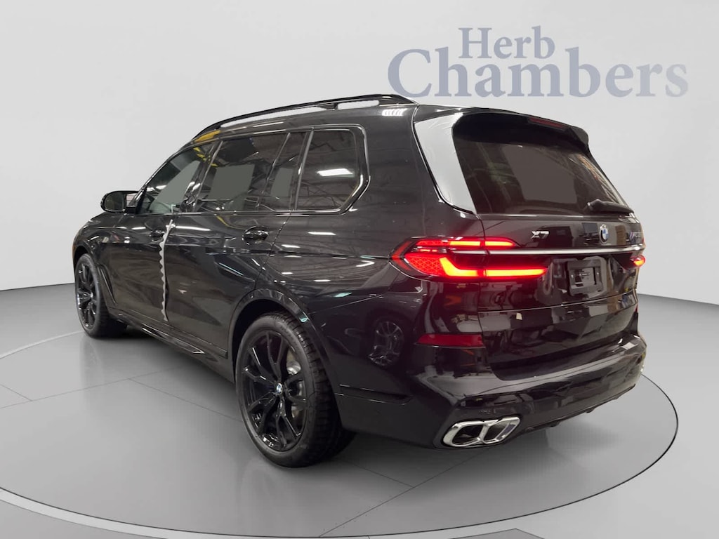 New 2027 BMW X7 M60i SUV