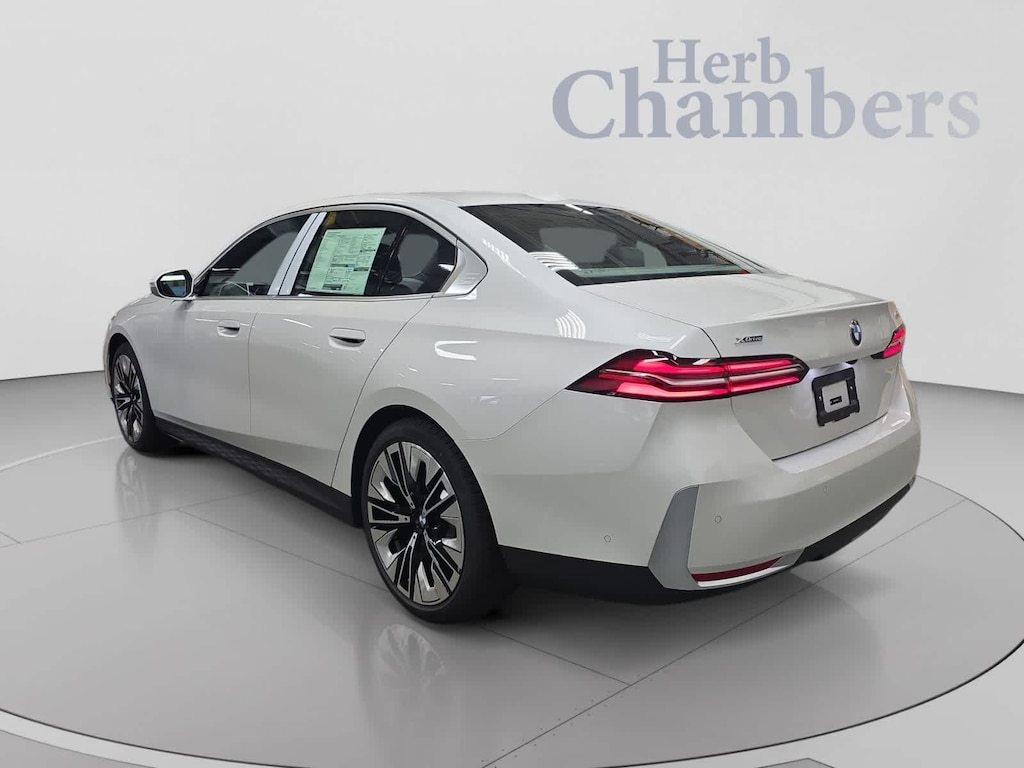 New 2027 BMW 530i 530i xDrive Sedan